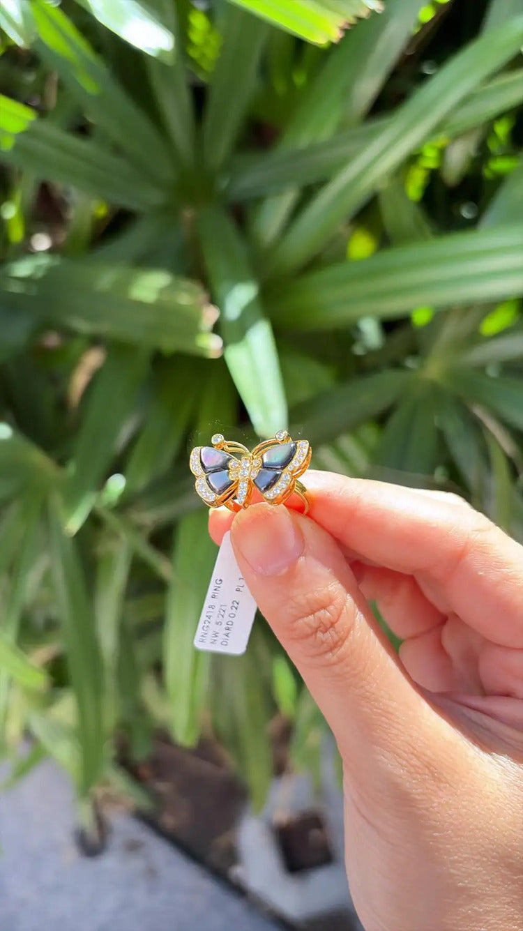 Mother Of Pearl Butterfly Ring - 18k Yellow Gold Diamond Engagement Ring