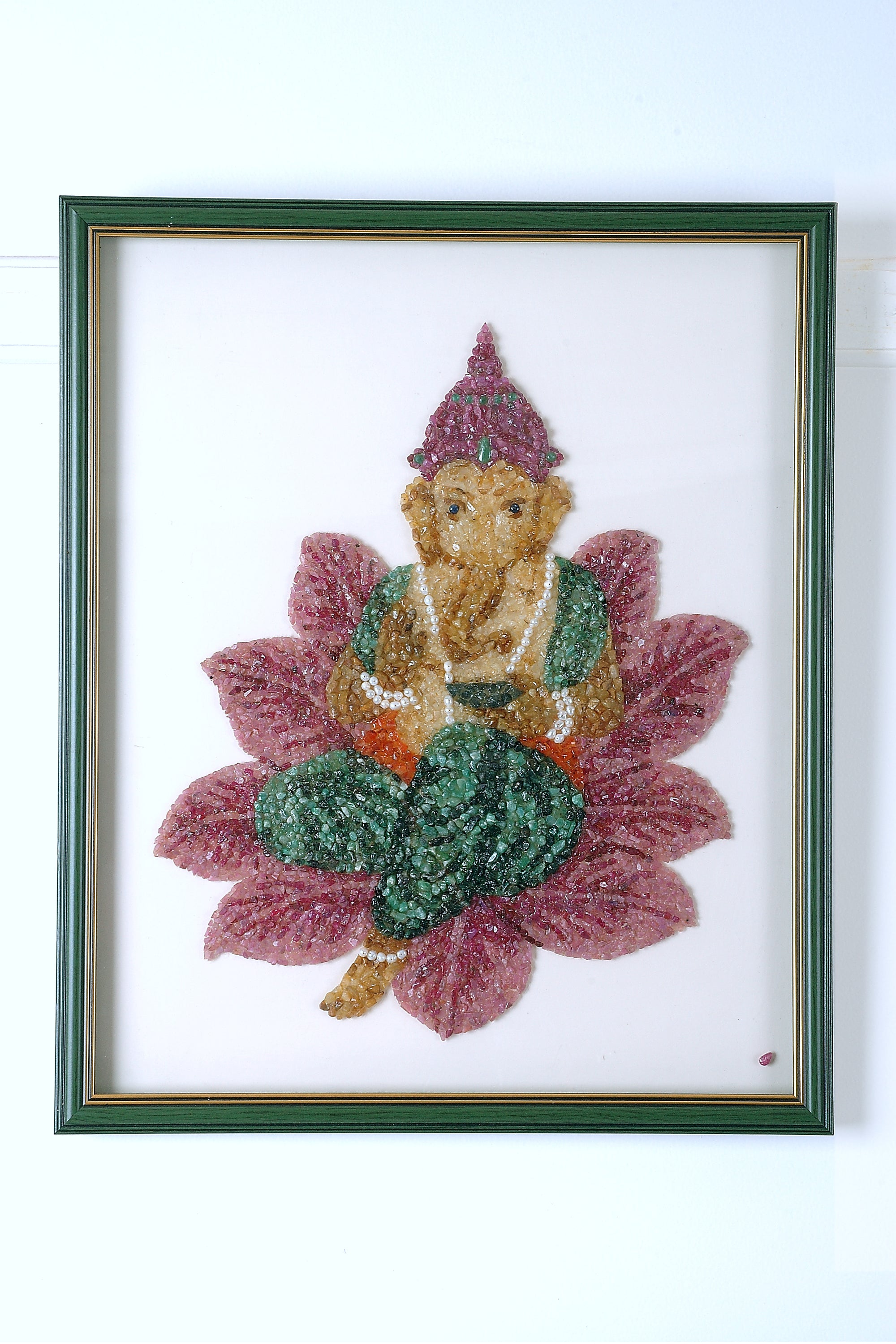 Divine Blessings: 3D Handcrafted Gemstone Ganesha