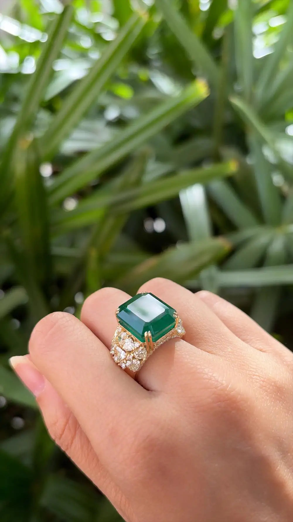 15.63 Ct. Zambian Emerald & Yellow Diamond Statement Ring - 18k Yellow Gold Handmade Ring