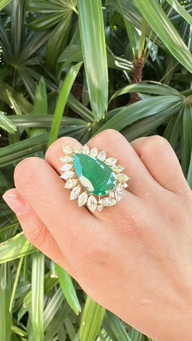 18k White Gold Diamond Handmade Ring - Natural Zambian Emerald Statement Ring Main Image