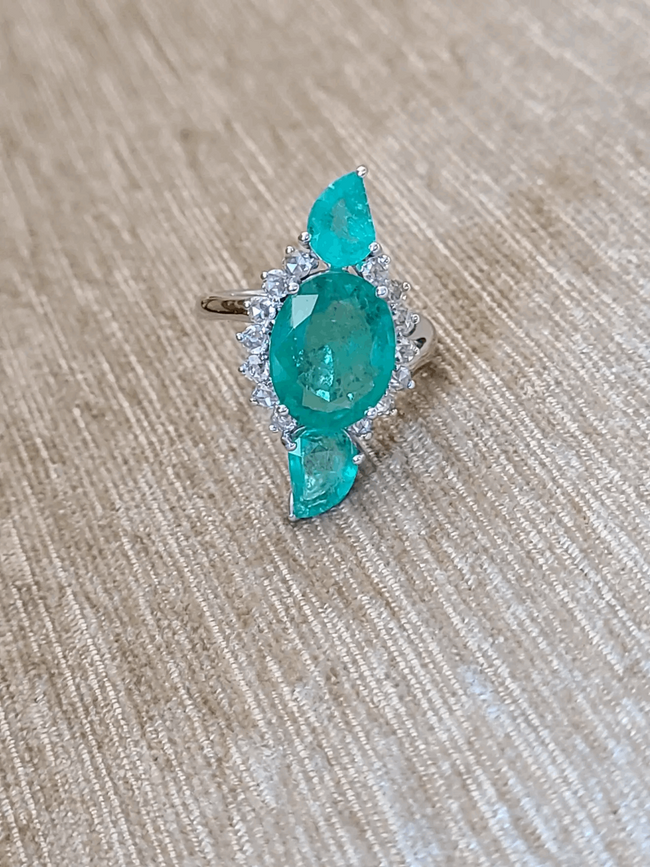 Natural Emerald and Diamond Rose Cut Ring Set in 18 Karat Gold Main Image