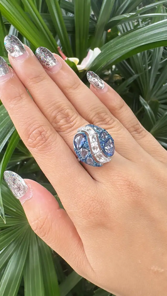 Natural Blue Sapphire Statement Ring - 18k White Gold & Rose Cut Diamond Cocktail Ring Main Image