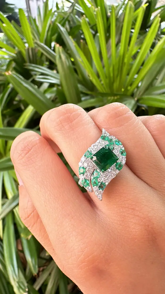 18k White Gold 1.17 Ct. Diamond Engagement Ring Natural Zambian Emerald Gemstone Women Jewelry Main Image