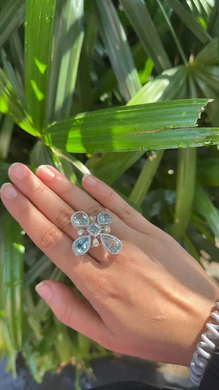 18k White Gold Statement Ring - Natural Aquamarine & Yellow Diamond Cocktail Ring