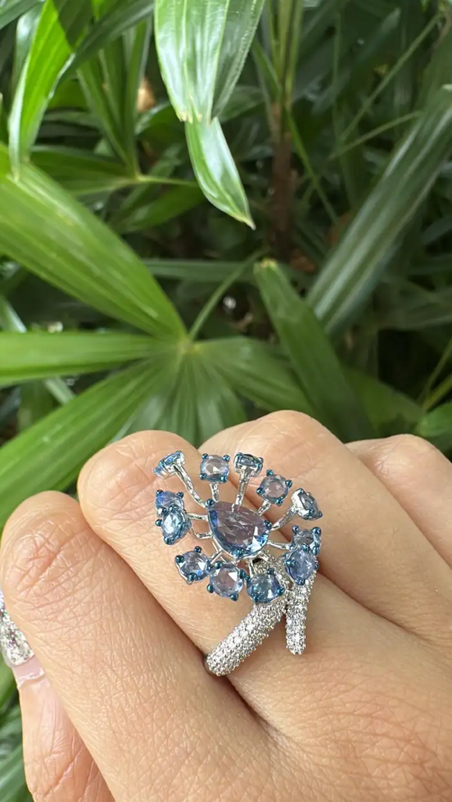 Natural Blue Sapphire & Diamond Cocktail Ring - 18k White Gold Handmade Ring Hover Image