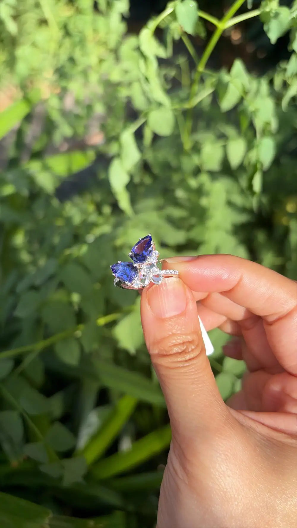 Natural Tanzanite & Rose Cut Diamond Wedding Ring - 18k White Gold Diamond Ring