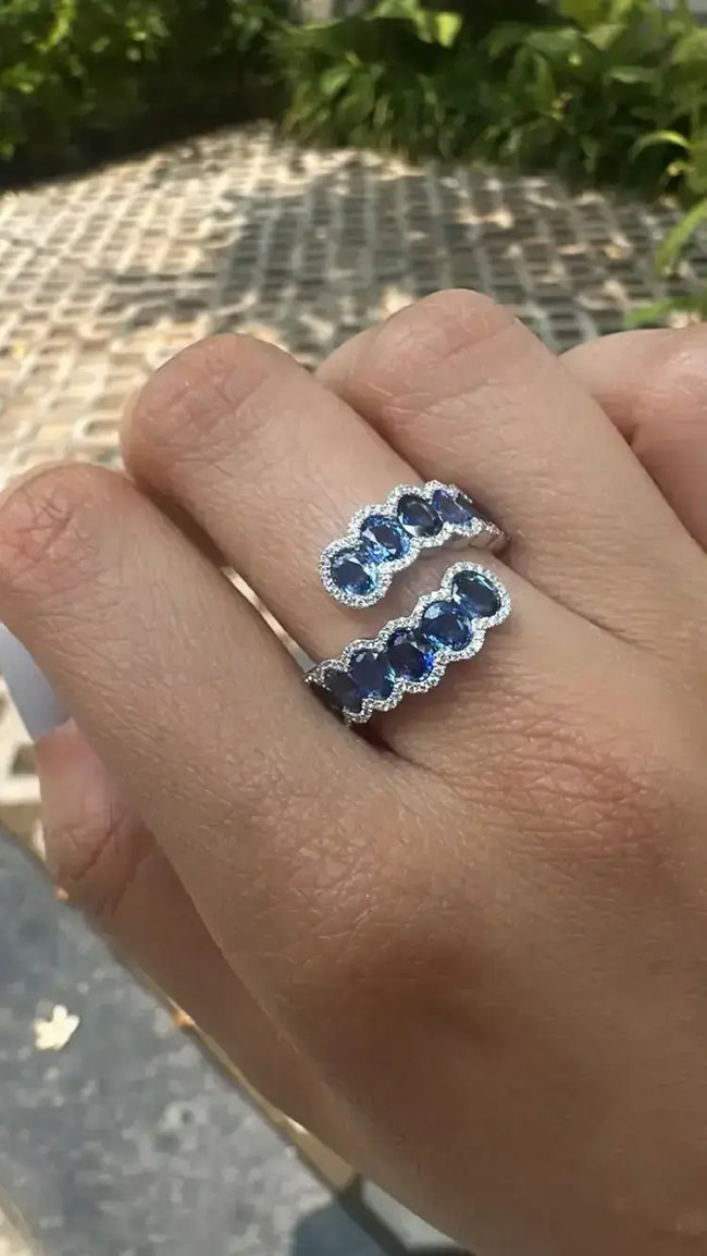 18k White Gold Handmade Ring - Natural Ceylon Blue Sapphire & Diamond Ring Main Image