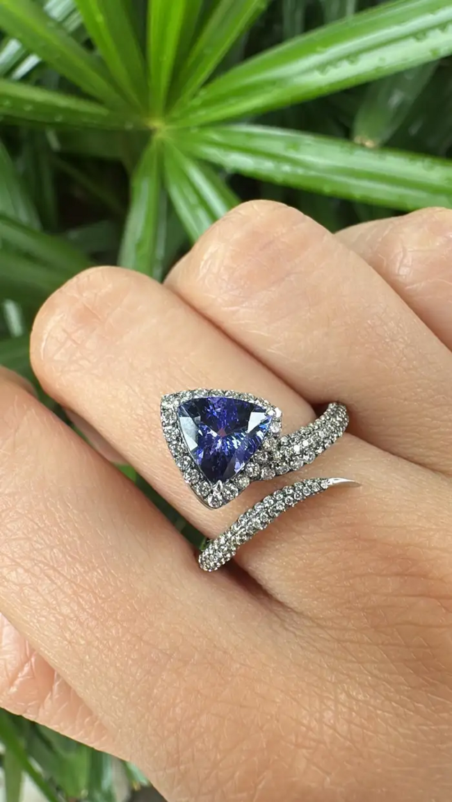 1.58 Ct. Trillion Shape Tanzanite Wrap Ring - 18k White Gold Diamond Handmade Ring Main Image
