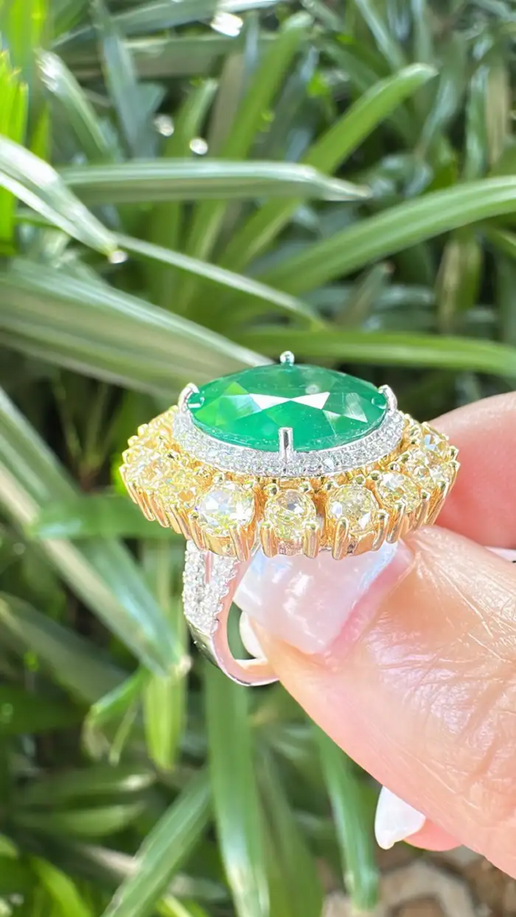 18k White Gold Diamond Cocktail Ring - Natural Zambian Emerald Wedding Ring