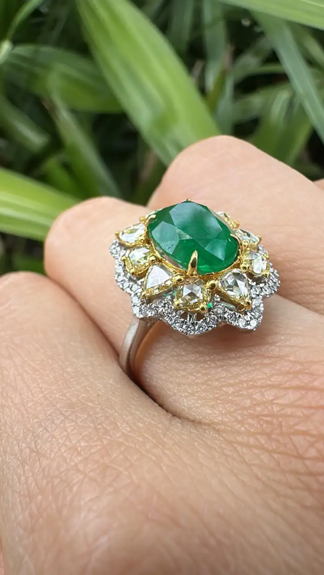 Natural Zambian Emerald Cocktail Ring - Solid 18k White Gold Yellow Diamond Wedding Ring Main Image