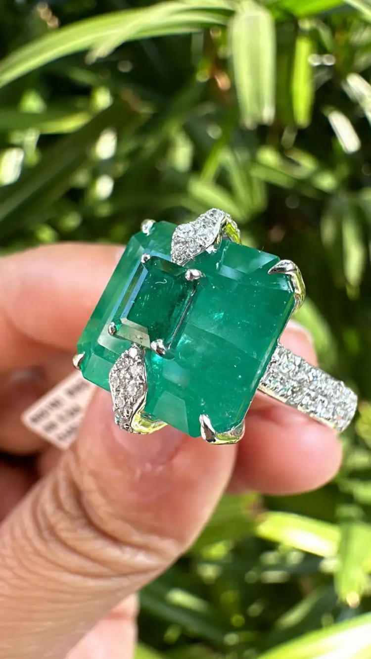 Natural Zambian Emerald Diamond Ring - 18k White Gold Handmade Ring - Gold Diamond Women Ring Gift