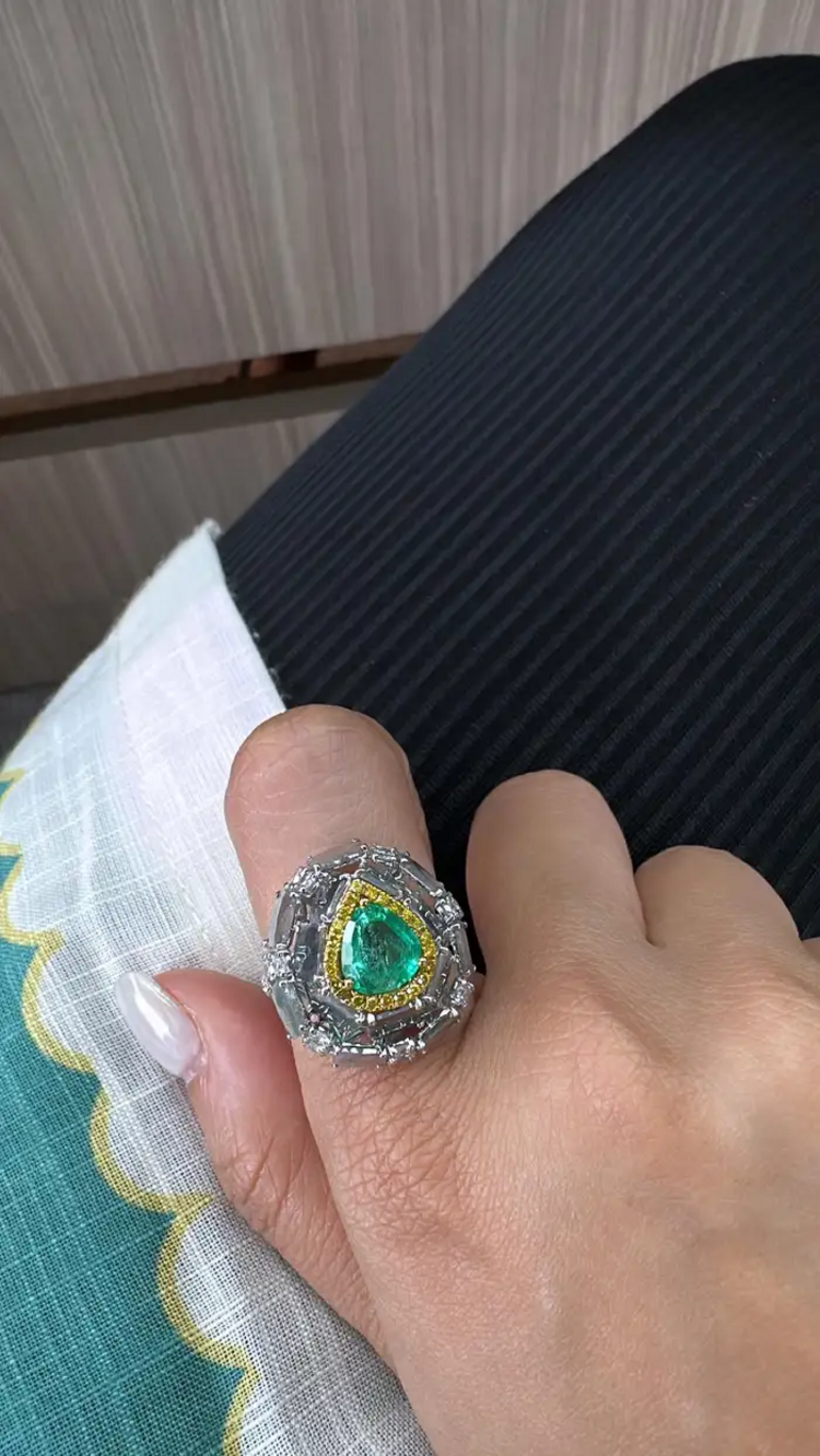 Natural Colombian Emerald & Slice Diamond Wedding Ring - 18k White Gold Ring