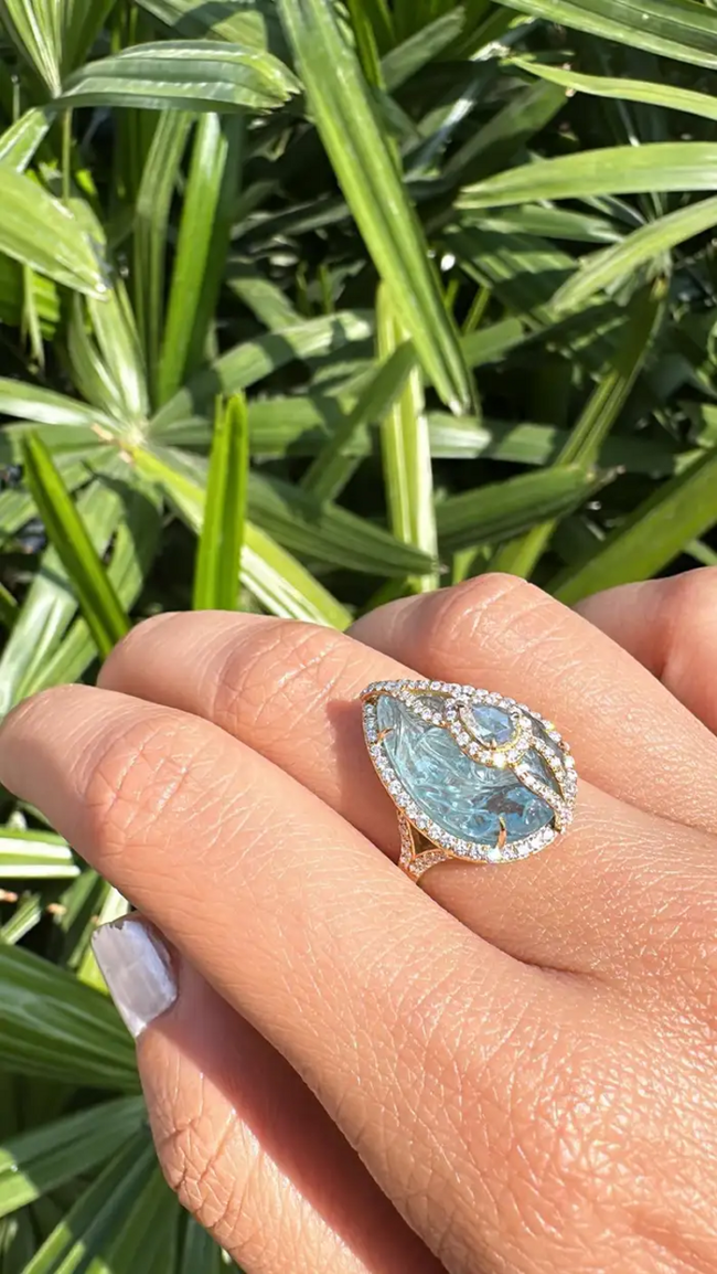 18k Yellow Gold Handmade Statement Ring - Natural Aquamarine & Rose Cut Diamonds Cocktail Ring Main Image
