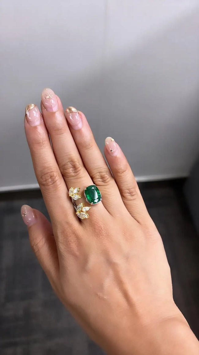 5.52 Ct. Zambian Emerald Gemstone Ring - 18k White Gold Diamond Handmade Wedding Ring Main Image