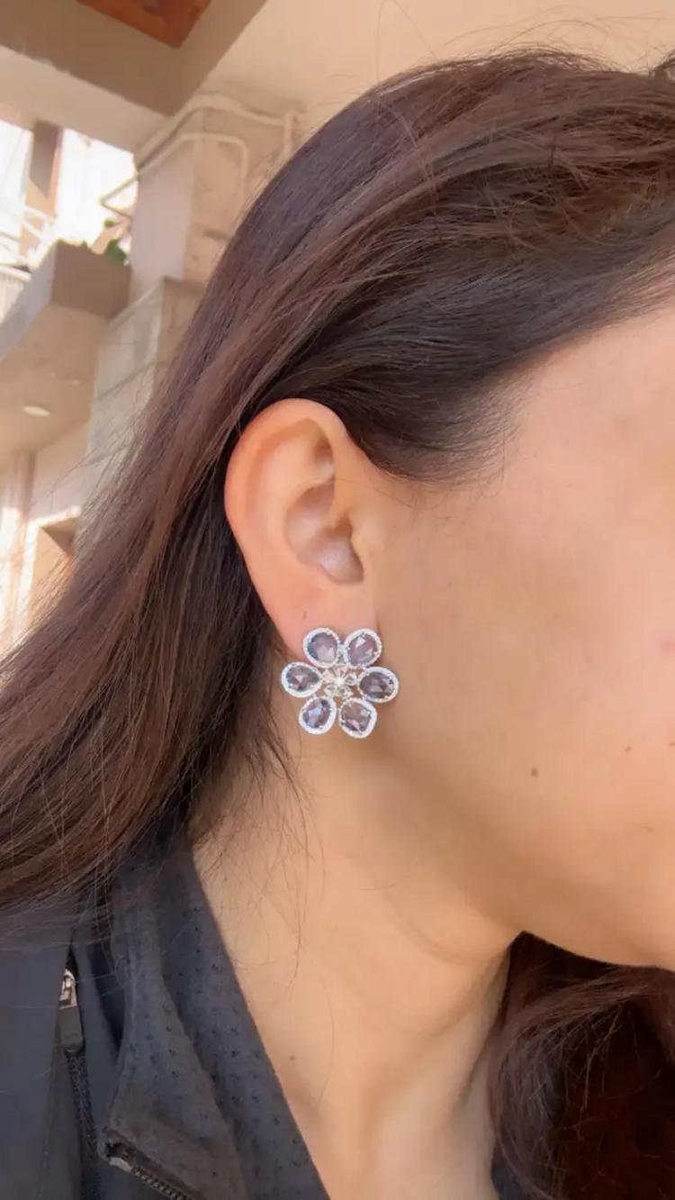18k White Gold Floral Stud Earrings - Natural Blue Sapphire & Rose Cut Diamond Earrings