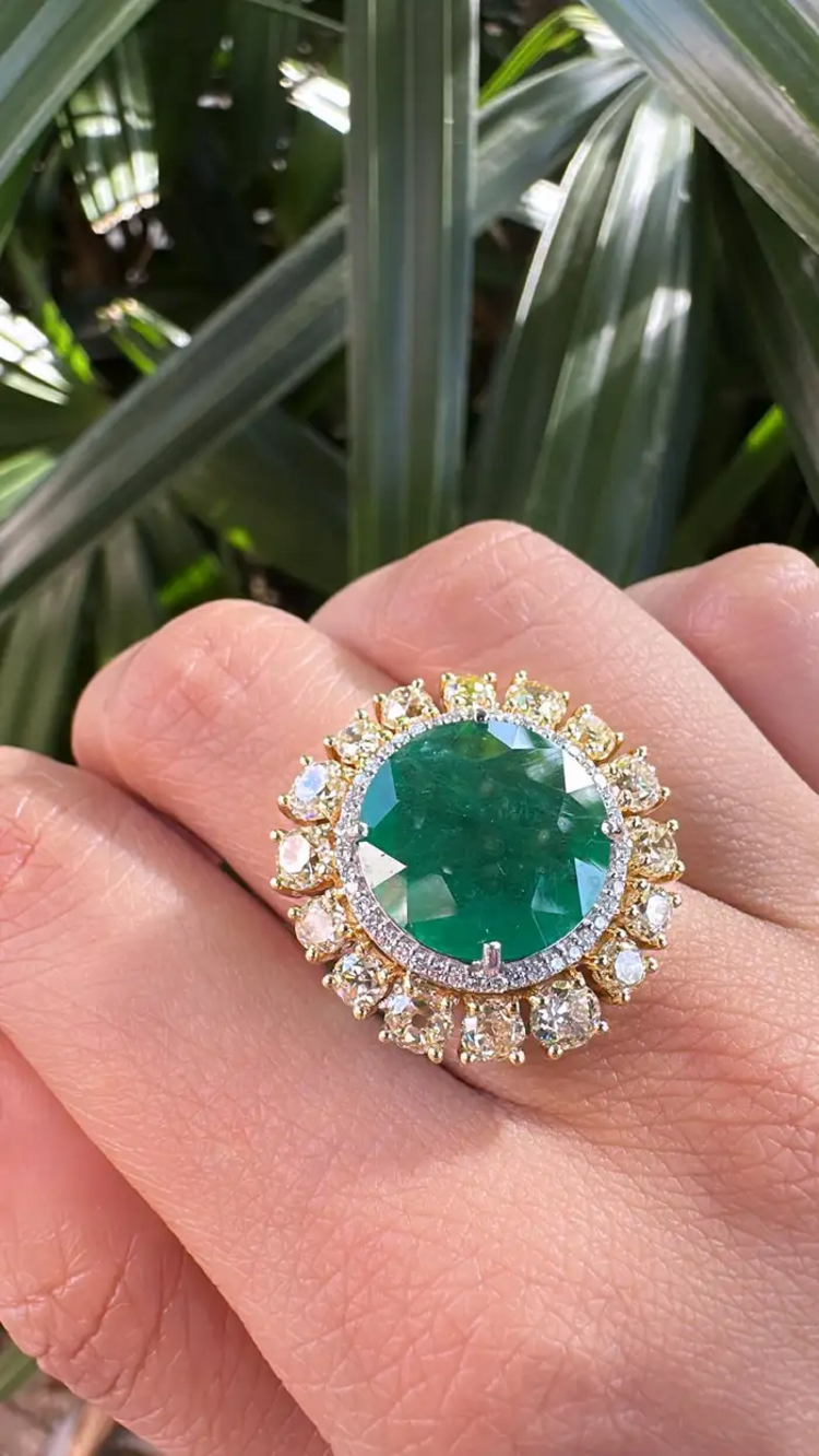 18k White Gold Diamond Cocktail Ring - Natural Zambian Emerald Wedding Ring
