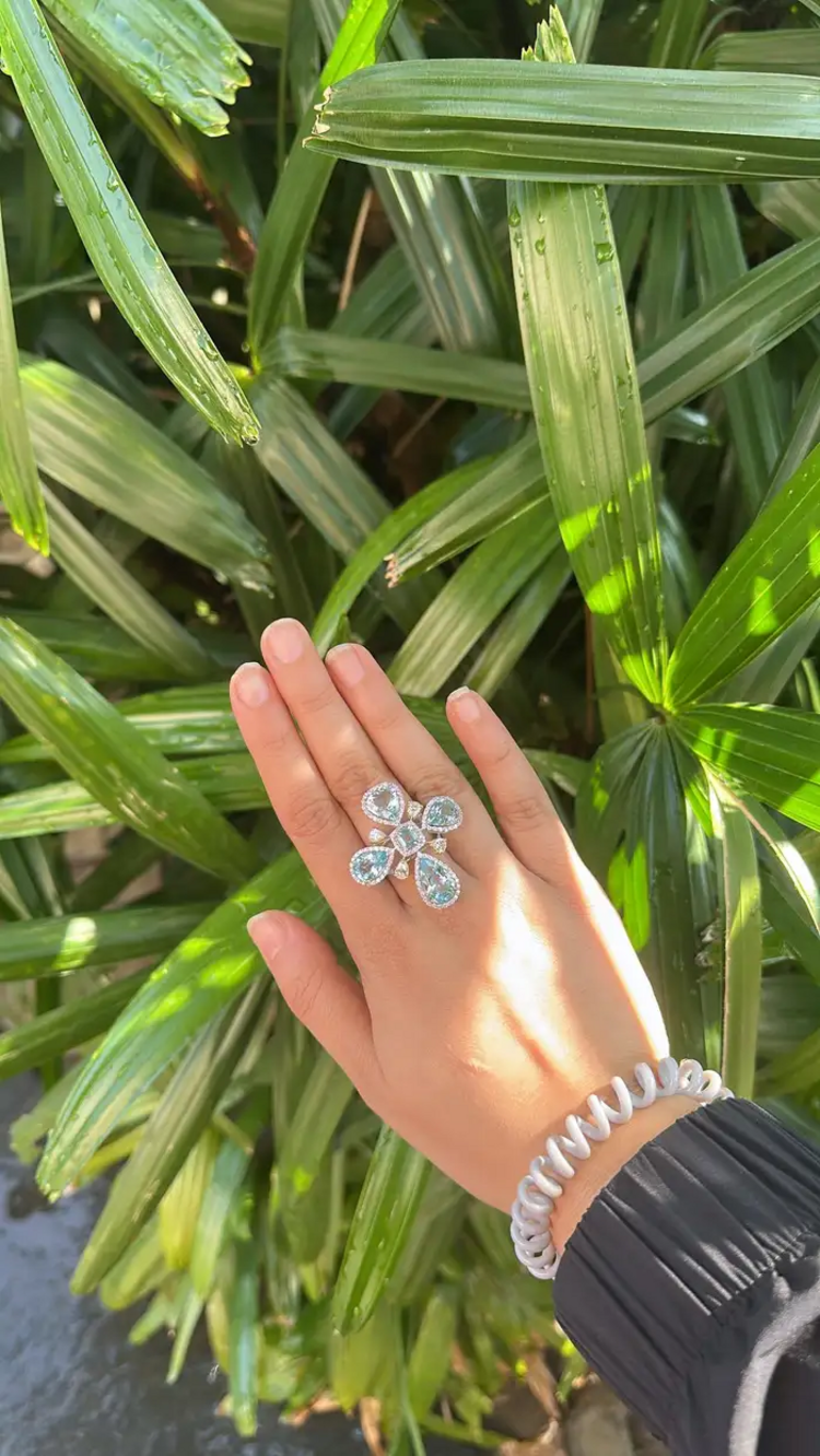 18k White Gold Statement Ring - Natural Aquamarine & Yellow Diamond Cocktail Ring