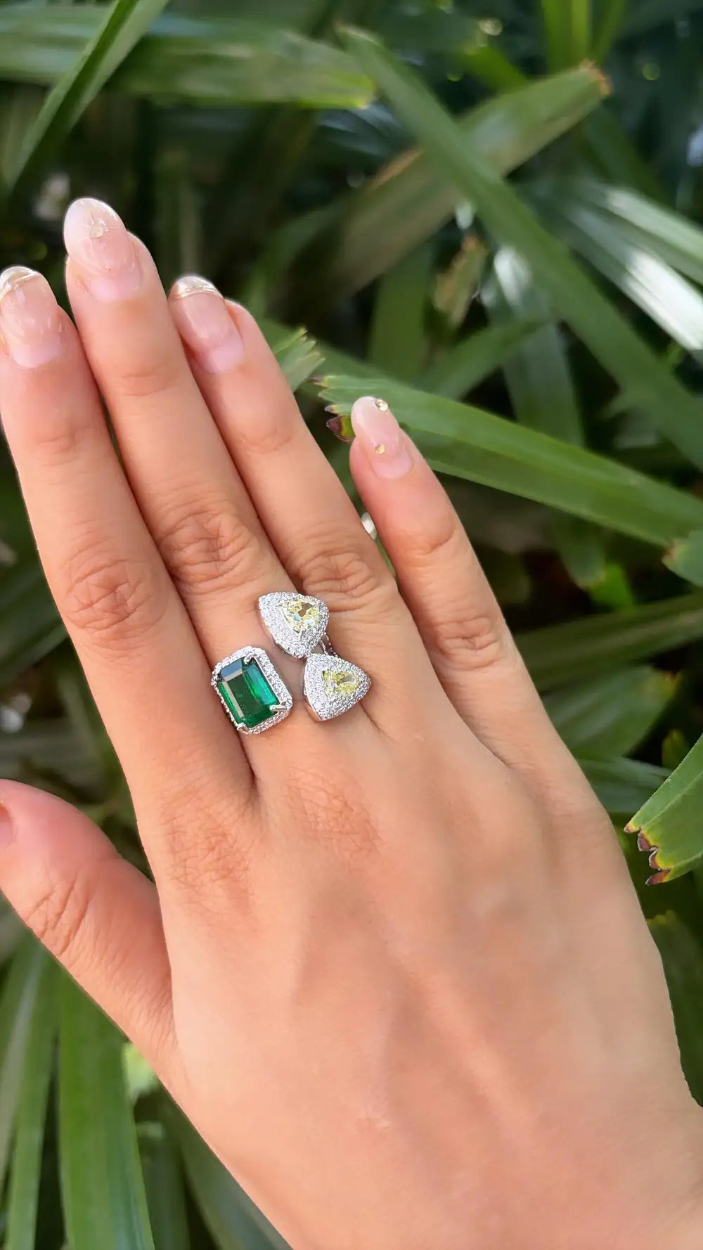 18k White Gold Diamond Wedding Ring - Natural Zambian Emerald Gemstone Ring