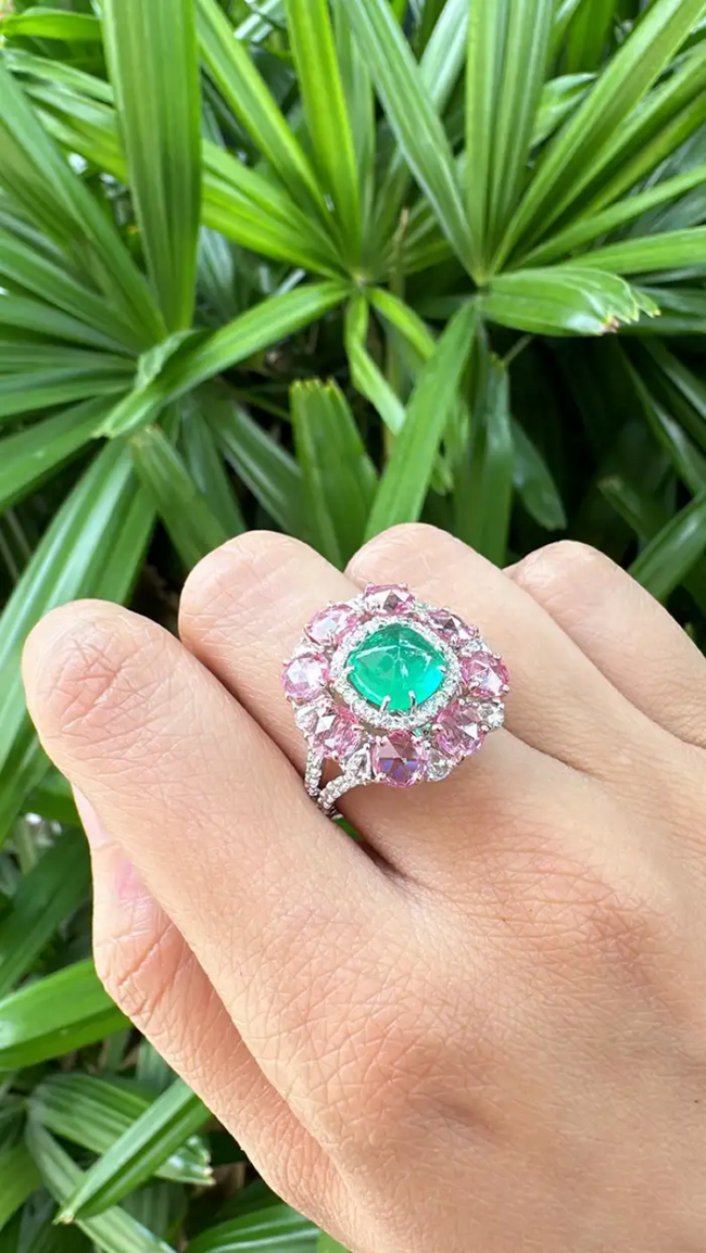 Colombian Emerald Sugarloaf, Pink Sapphires & Rose Cut Diamonds Cocktail Ring - 18k White Gold Ring Main Image