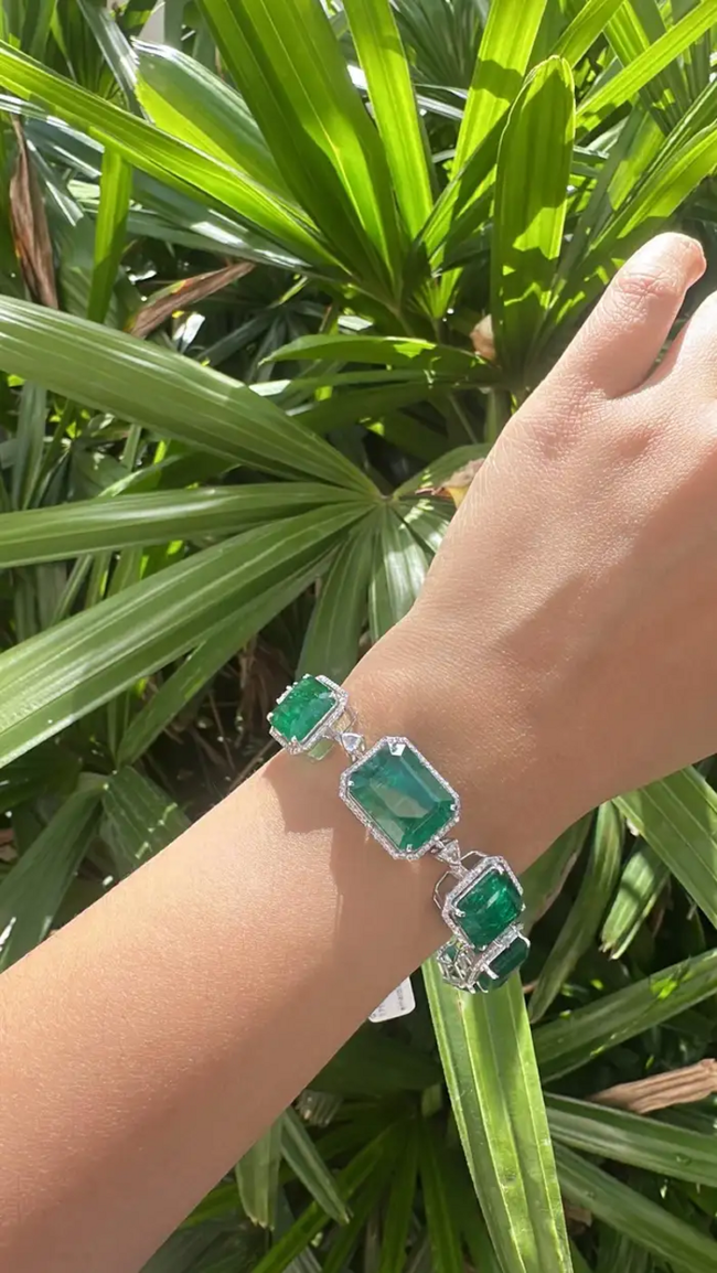 18k White Gold Handmade Modern Bracelet - Natural Zambian Emerald & Diamond Bracelet Main Image