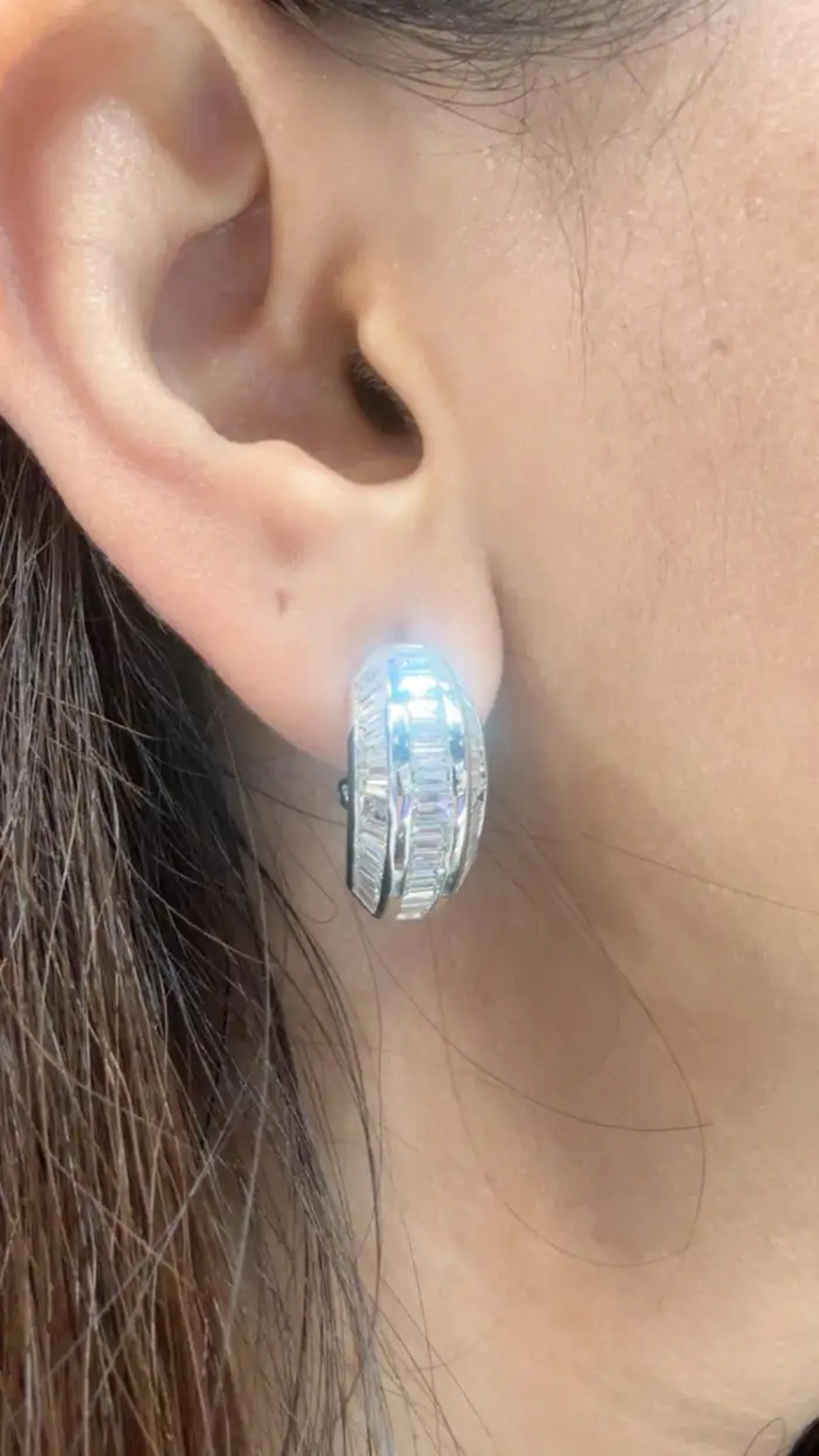 18k White Gold Earrings - Natural Tapered Baguette Diamonds Huggie Earrings