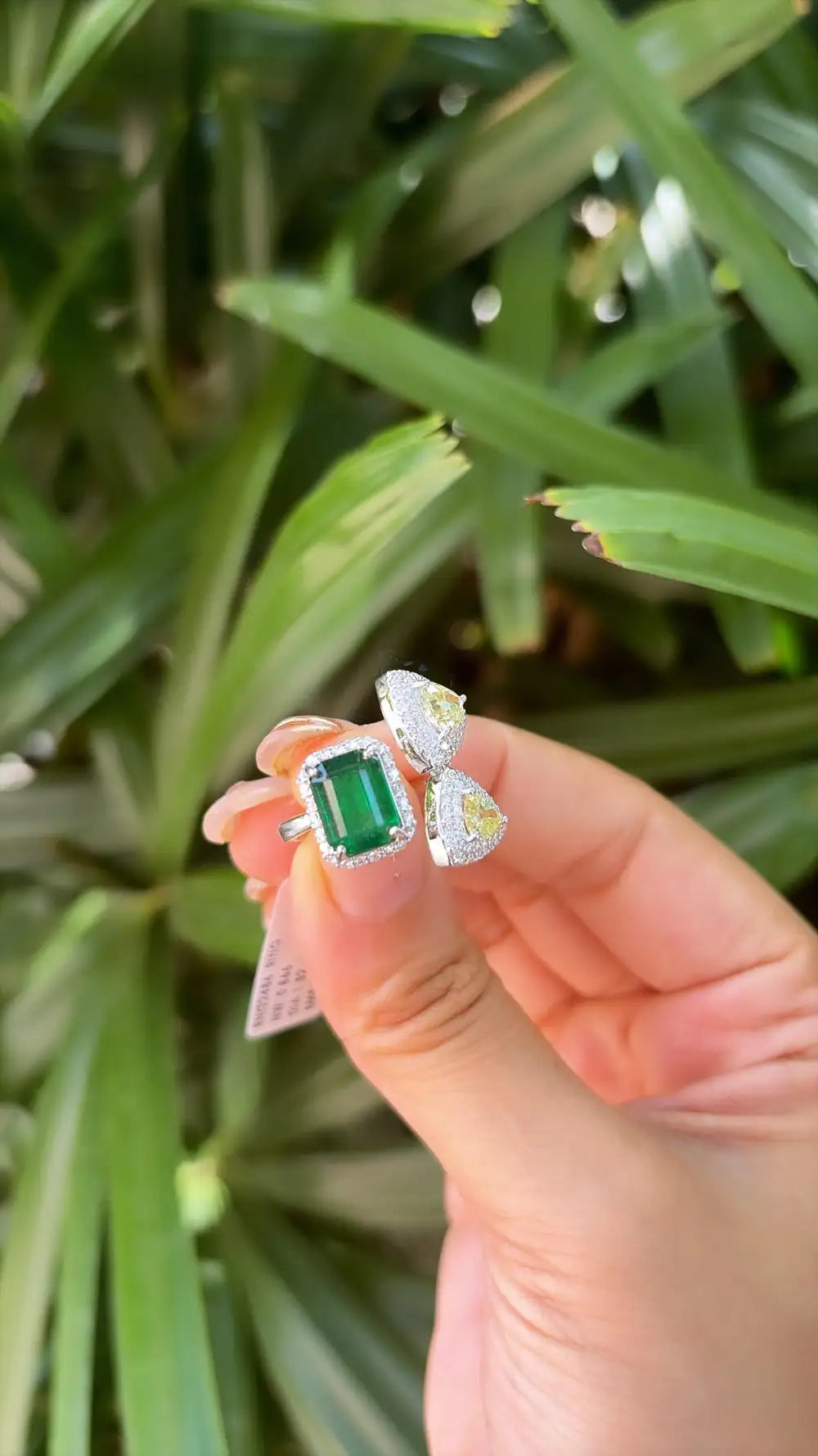 18k White Gold Diamond Wedding Ring - Natural Zambian Emerald Gemstone Ring
