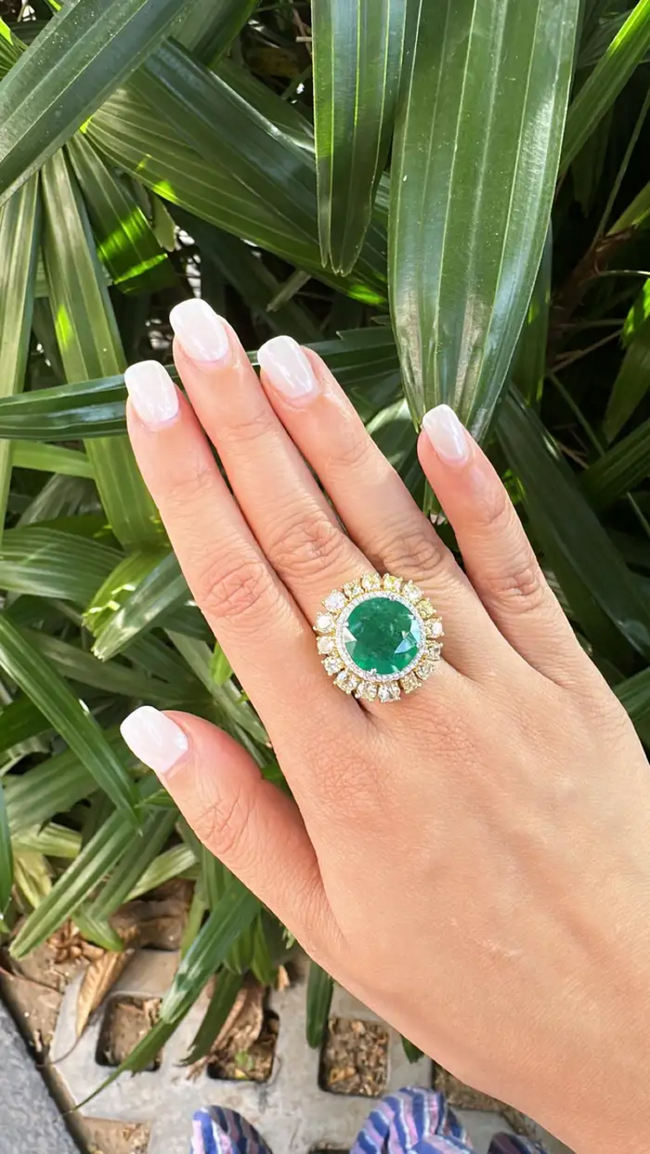 18k White Gold Diamond Cocktail Ring - Natural Zambian Emerald Wedding Ring Main Image