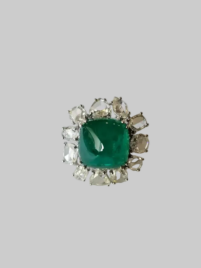 18k White Gold Handmade Ring - Natural Zambian Emerald Sugarloaf & Rose Cut Diamond Ring Hover Image