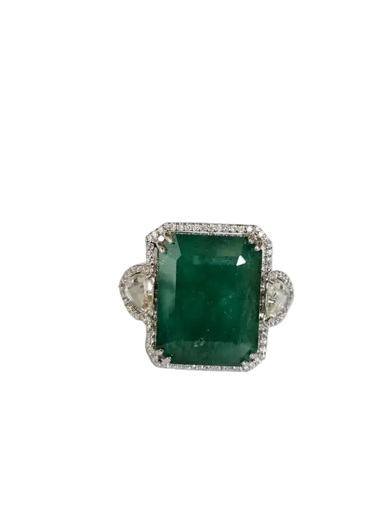 27.67 Ct. Natural Zambian Emerald Wedding Ring - 18k White Gold & Rose Cut Diamond Ring