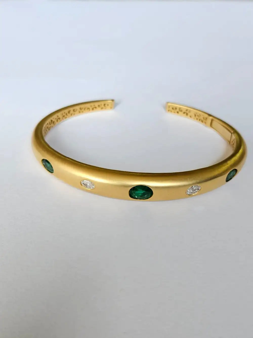 18k Yellow Matte Gold Bangle - Natural Emerald & Diamond Bangle