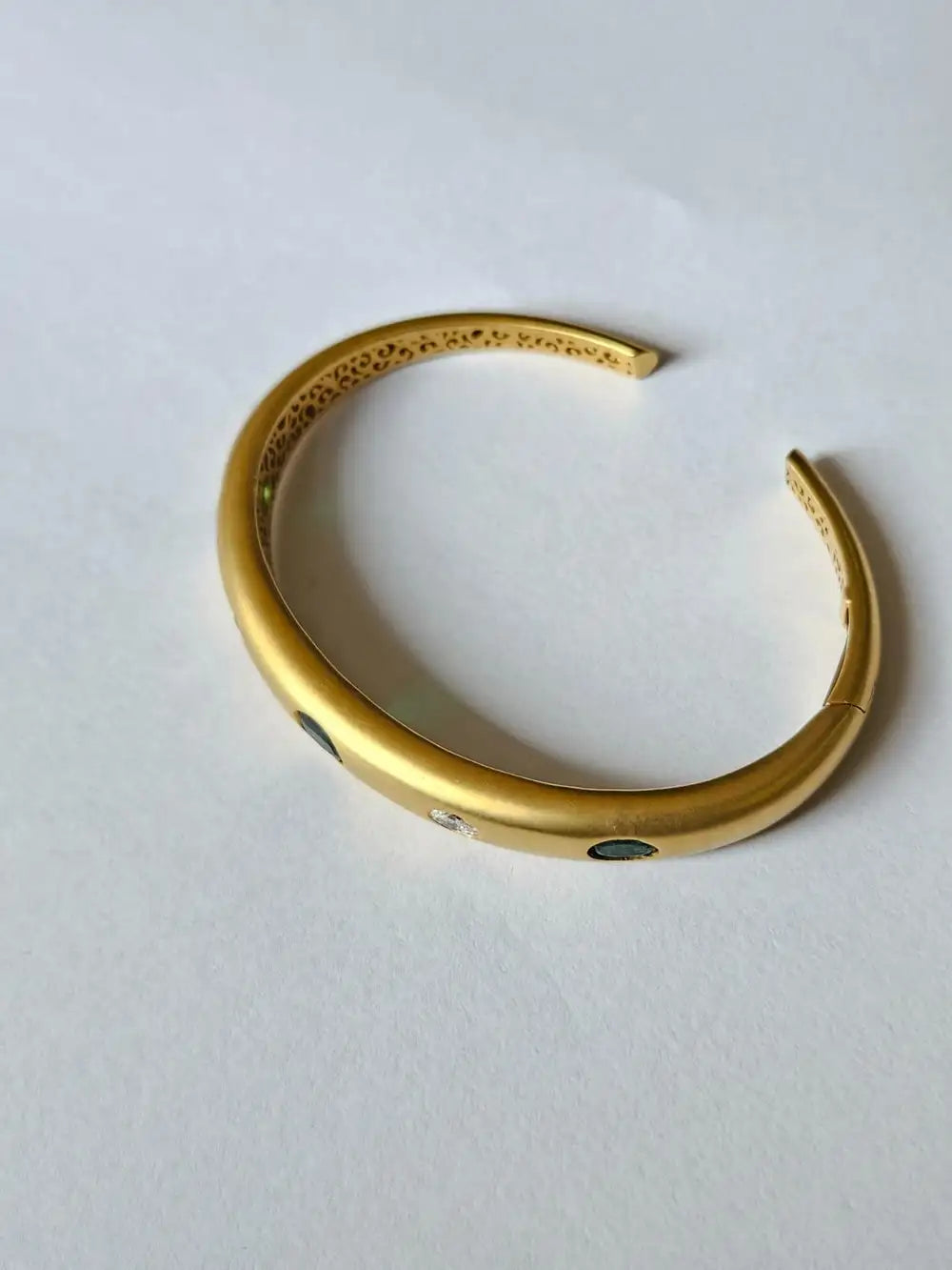 18k Yellow Matte Gold Bangle - Natural Emerald & Diamond Bangle