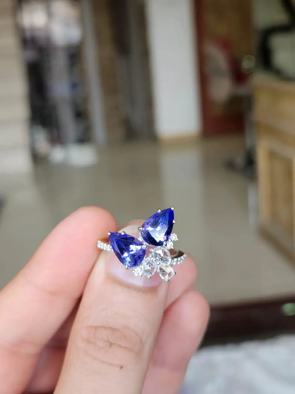 Natural Tanzanite & Rose Cut Diamond Wedding Ring - 18k White Gold Diamond Ring