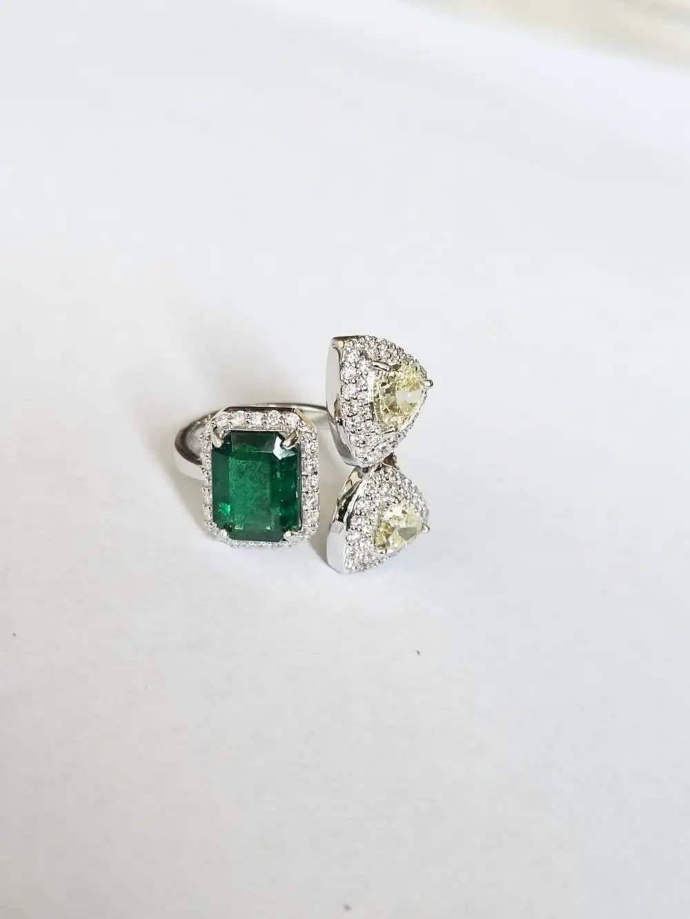 18k White Gold Diamond Wedding Ring - Natural Zambian Emerald Gemstone Ring