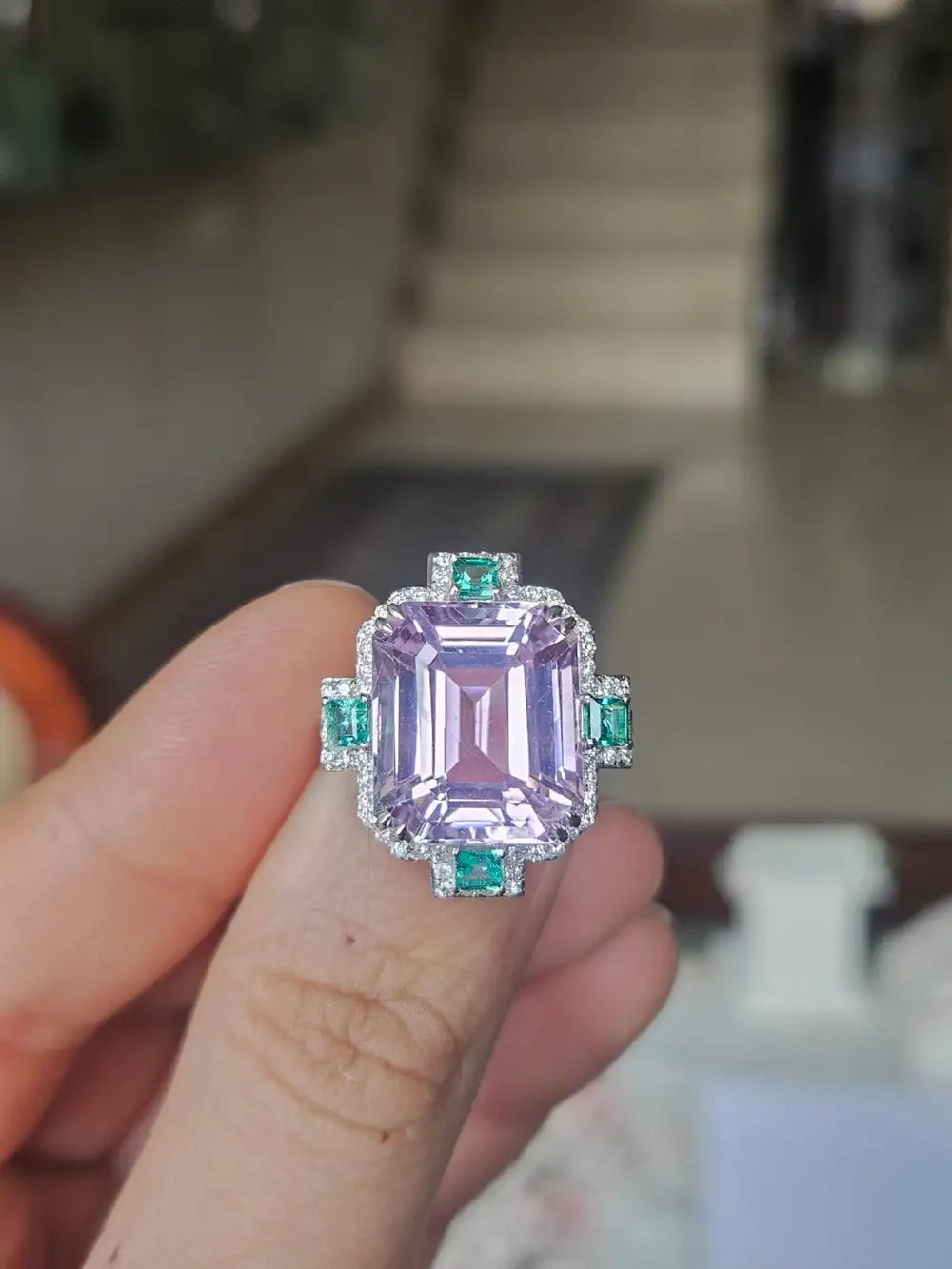 15.83 Ct. Kunzite & Emerald Gemstone Cocktail Ring - 18k White Gold Diamond Ring