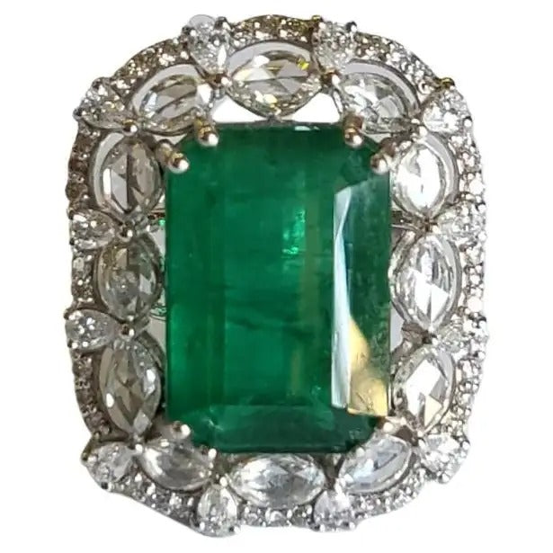 emerald ring vintage